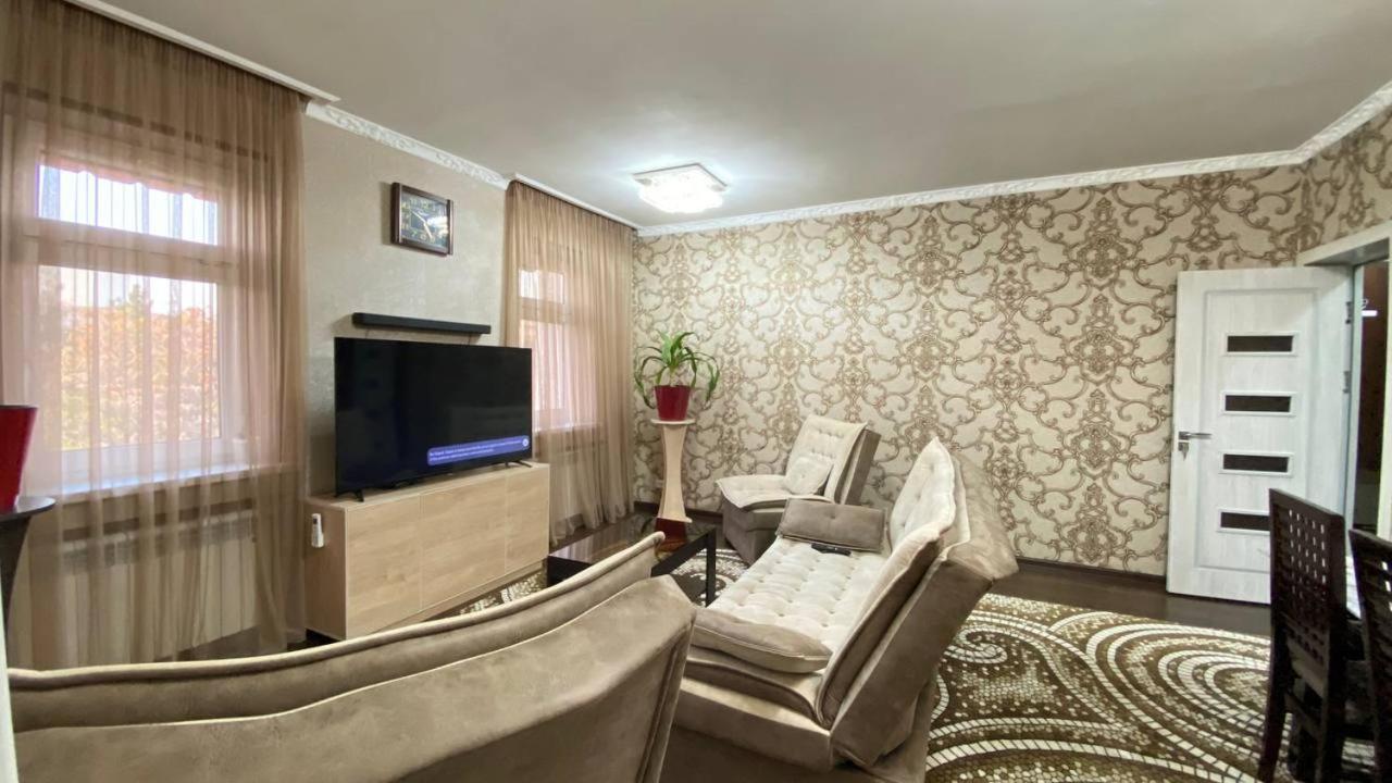 Hi-Tech Apartment In City Center Tasjkent Eksteriør billede