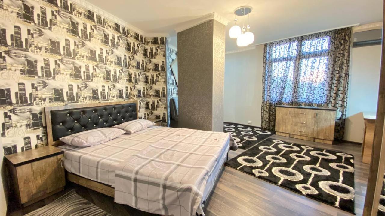 Hi-Tech Apartment In City Center Tasjkent Eksteriør billede